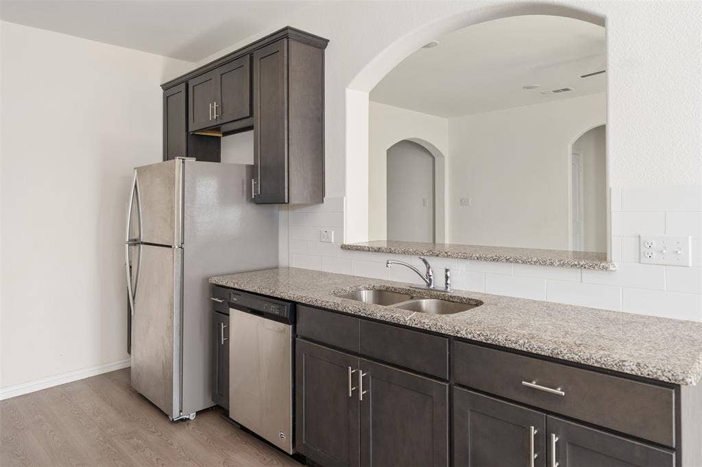 117 Willowbend Loop, Mabank, TX 75147 117 Willowbend Loop, Mabank, TX 75147