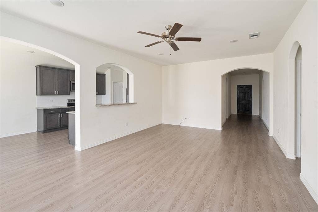 117 Willowbend Loop, Mabank, TX 75147 117 Willowbend Loop, Mabank, TX 75147