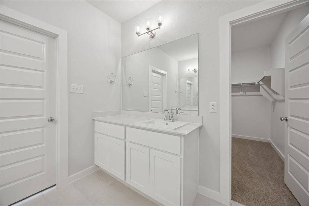 1324 Companero Street, Haslet, TX 76052 Primary Bathroom in the Masters home plan by Trophy Signature Homes – REPRESENTATIVE PHOTO