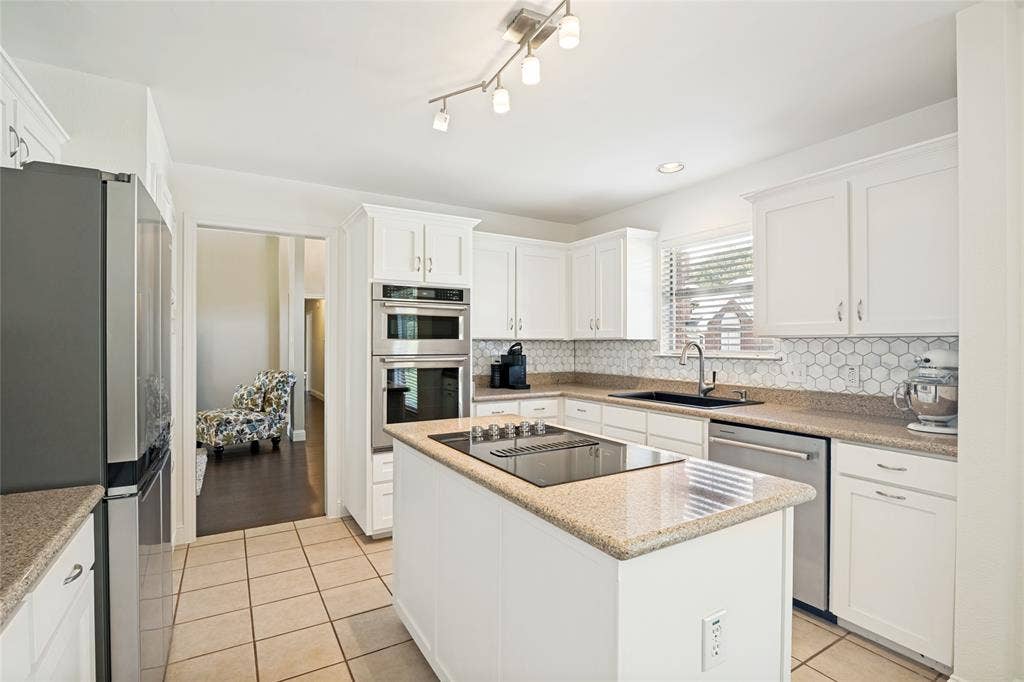 603 Sandalwood Court, Coppell, TX 75019 603 Sandalwood Court, Coppell, TX 75019