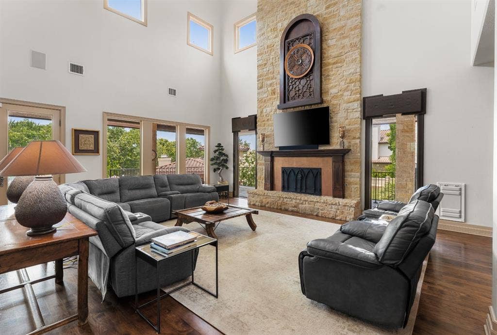 103 Bella Cima Drive, Austin, TX 78734