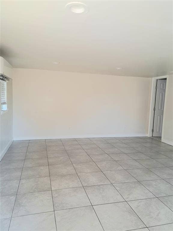 708 S Willomet Avenue, Dallas, TX 75208