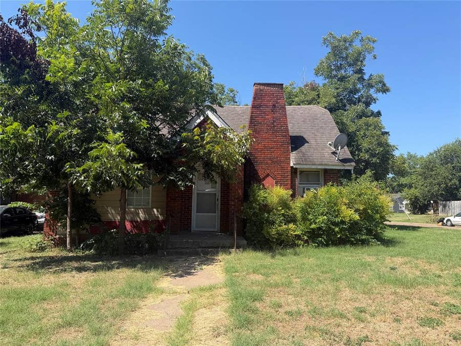 Property photo for 924 N 29th Street, Waco, TX