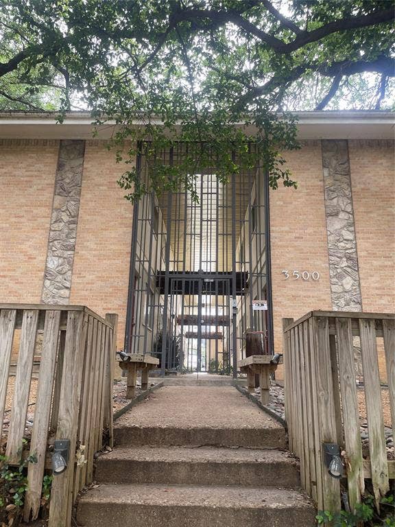 Property photo for 3500 Routh Street, #2, Dallas, TX