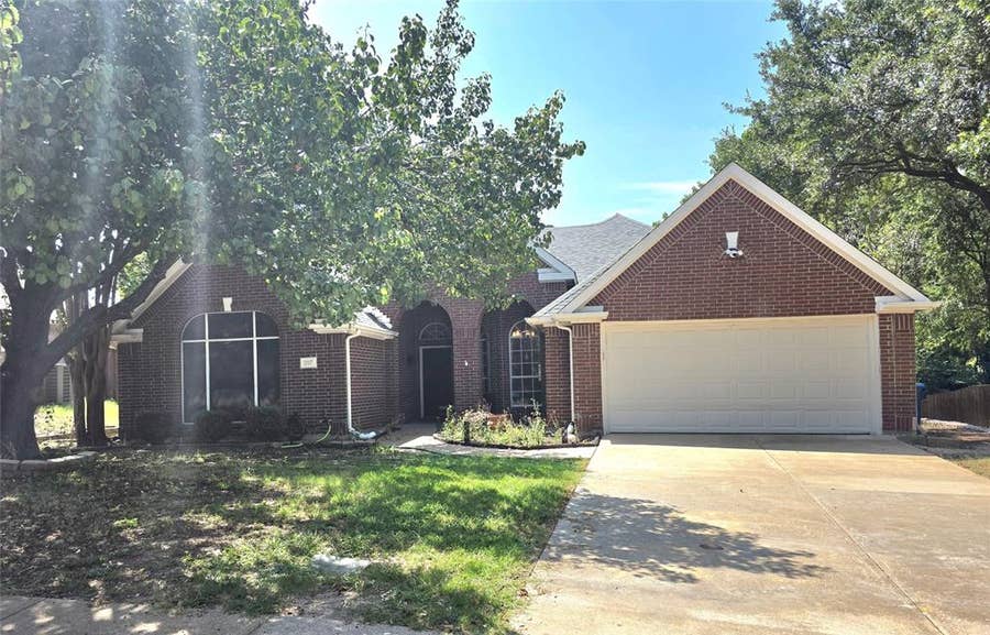 Property photo for 207 Julian Drive, Rockwall, TX