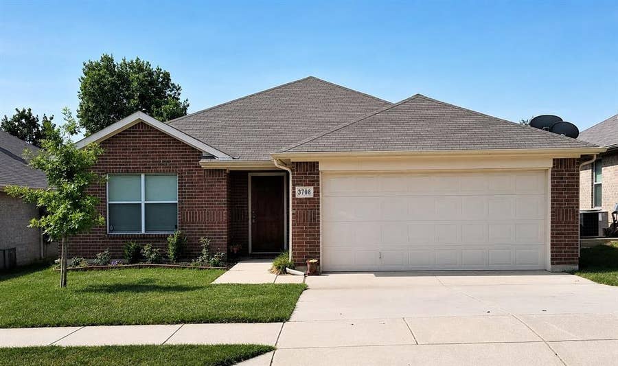 Property photo for 3708 Verde Drive, Fort Worth, TX