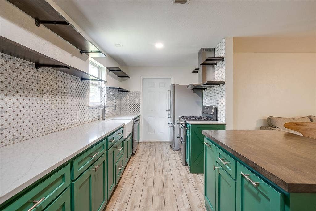 6709 Summit Ridge Drive, Watauga, TX 76148 6709 Summit Ridge Drive, Watauga, TX 76148