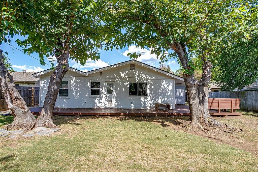 6709 Summit Ridge Drive, Watauga, TX 76148 6709 Summit Ridge Drive, Watauga, TX 76148