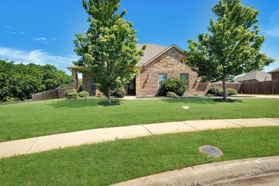 Property photo for 2000 Trinity Lane, Wylie, TX