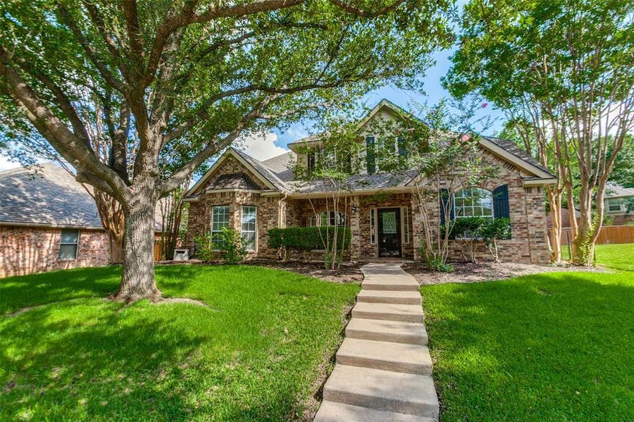 Property photo for 1013 Alameda Court, Allen, TX