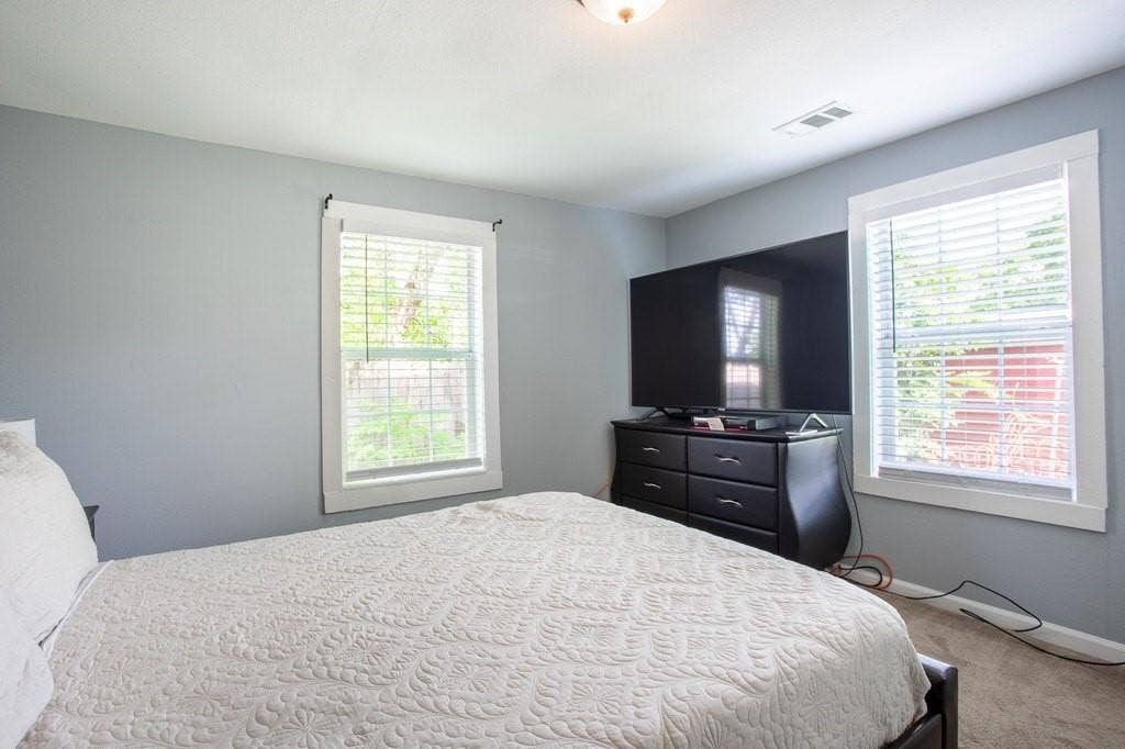 519 Taylor Street, Arlington, TX 76011