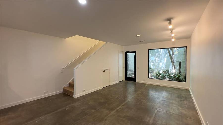 Property photo for 4214 Buena Vista Street, #8, Dallas, TX