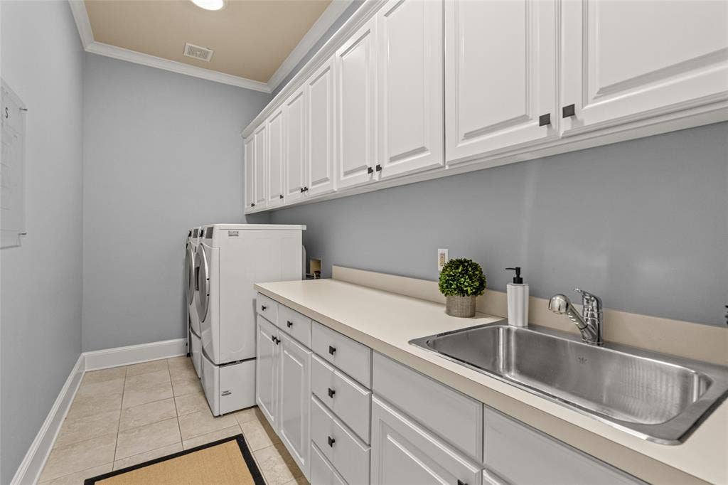 3633 Crestline Road, Fort Worth, TX 76107 3633 Crestline Road, Fort Worth, TX 76107