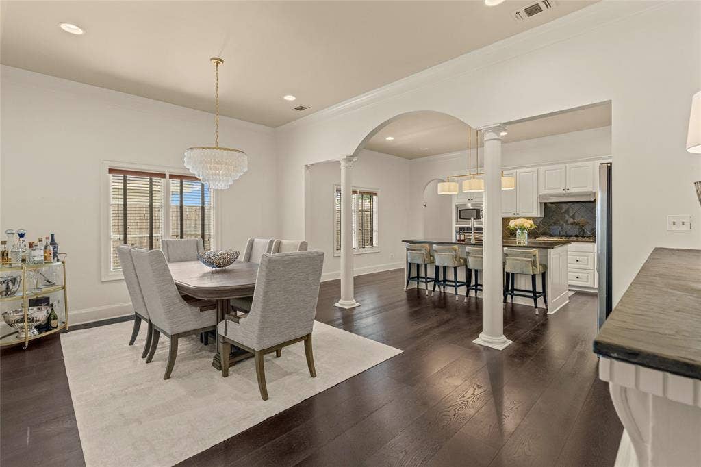 3633 Crestline Road, Fort Worth, TX 76107 3633 Crestline Road, Fort Worth, TX 76107