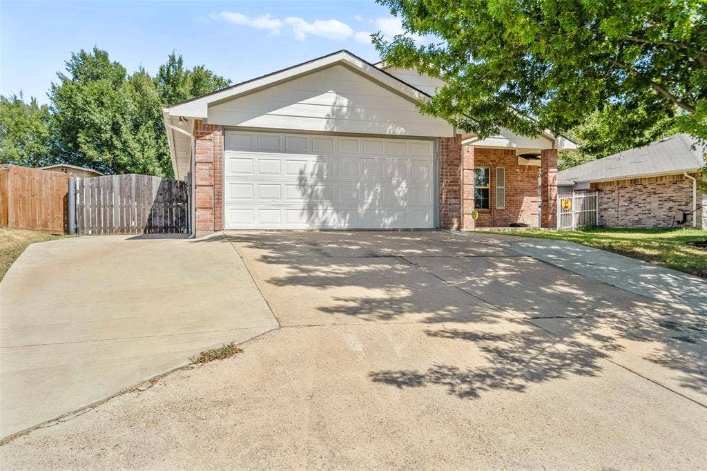 1626 Canary Island Court, Dallas, TX 75217 1626 Canary Island Court, Dallas, TX 75217