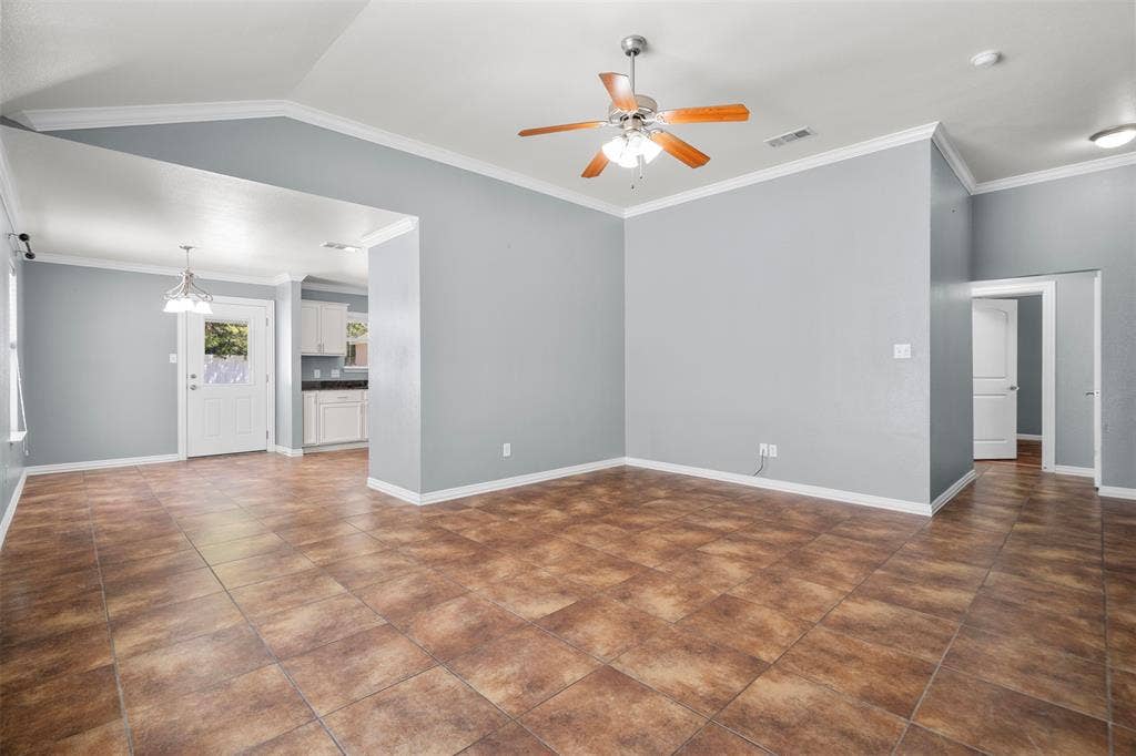 1626 Canary Island Court, Dallas, TX 75217 living area - dining area