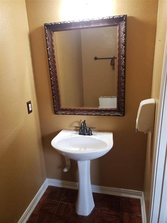 7009 Oconnor Street, Arlington, TX 76002 7009 Oconnor Street, Arlington, TX 76002
