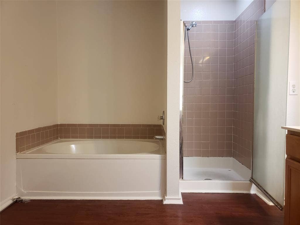 7009 Oconnor Street, Arlington, TX 76002 7009 Oconnor Street, Arlington, TX 76002