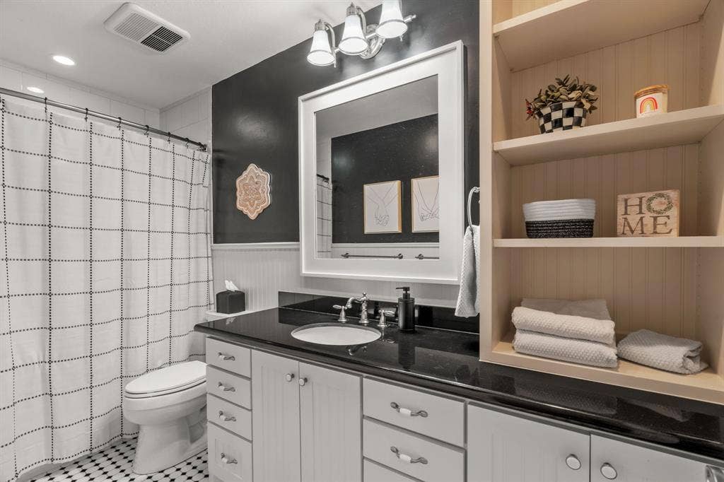 2913 Harkness Drive, Plano, TX 75093 2913 Harkness Drive, Plano, TX 75093