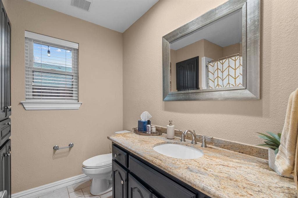2913 Harkness Drive, Plano, TX 75093 2913 Harkness Drive, Plano, TX 75093