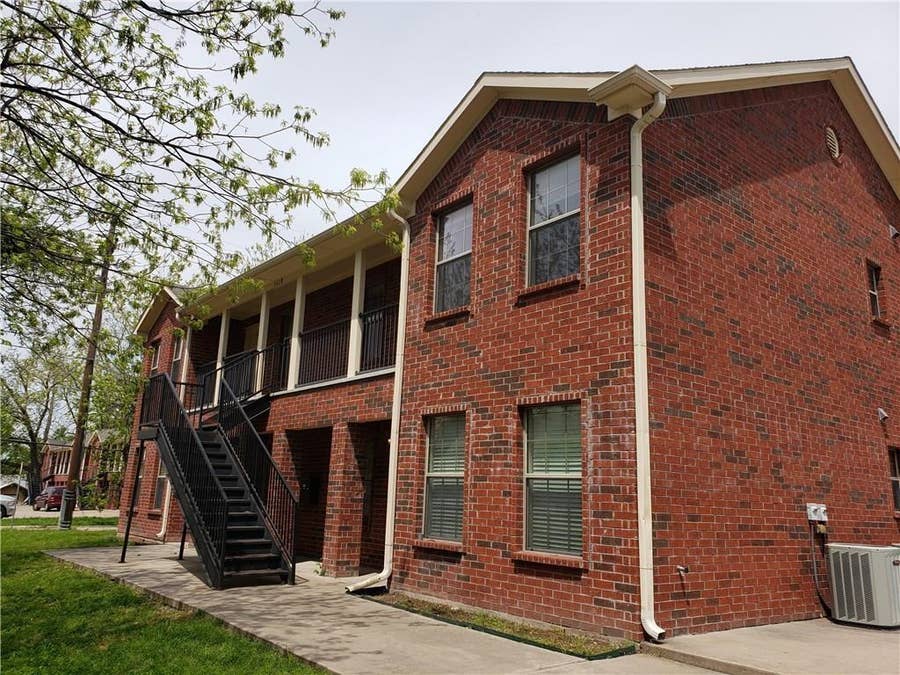 Property photo for 1618 Bois D Arc Street, #101, Commerce, TX