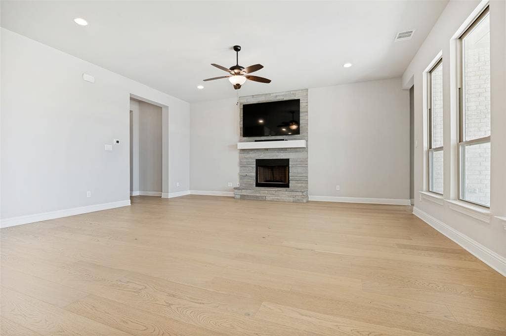 3266 Arbor Grove Trail, Midlothian, TX 76065 3266 Arbor Grove Trail, Midlothian, TX 76065