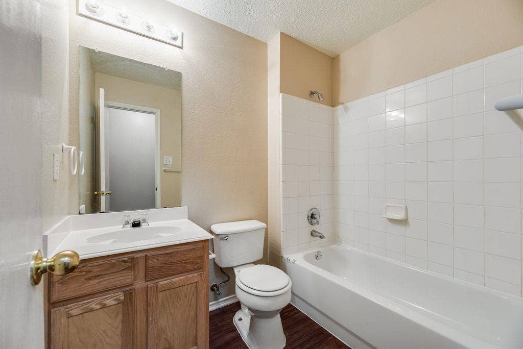 636 Canyon Place, DeSoto, TX 75115 636 Canyon Place, DeSoto, TX 75115