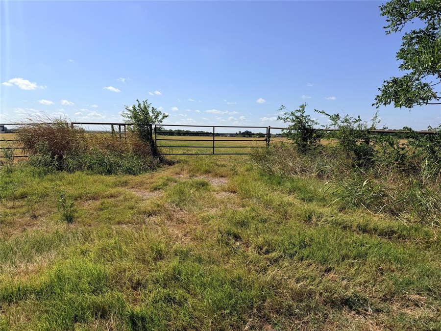 Property photo for TBD County Road 347, Wills Point, TX