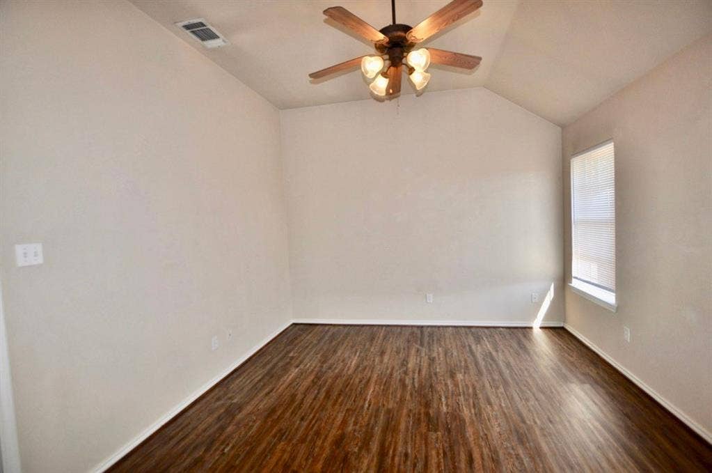 1838 Laura Street, Weatherford, TX 76086 1838 Laura Street, Weatherford, TX 76086