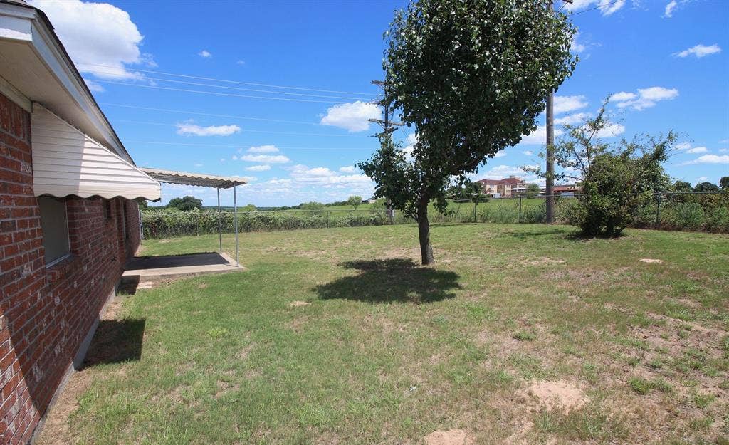 1838 Laura Street, Weatherford, TX 76086 1838 Laura Street, Weatherford, TX 76086