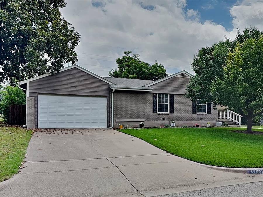 Property photo for 4705 Selkirk Drive, Fort Worth, TX