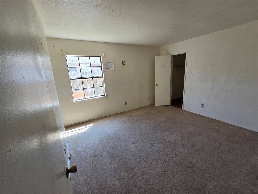 2502 E Timberview Lane, Arlington, TX 76014 2502 E Timberview Lane, Arlington, TX 76014