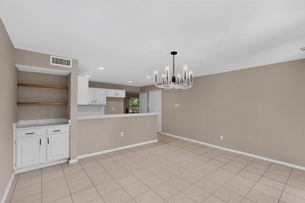 2404 Lemmontree Lane, Plano, TX 75074 2404 Lemmontree Lane, Plano, TX 75074