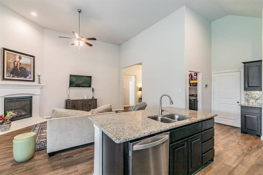 8901 Thompson Road, Argyle, TX 76226
