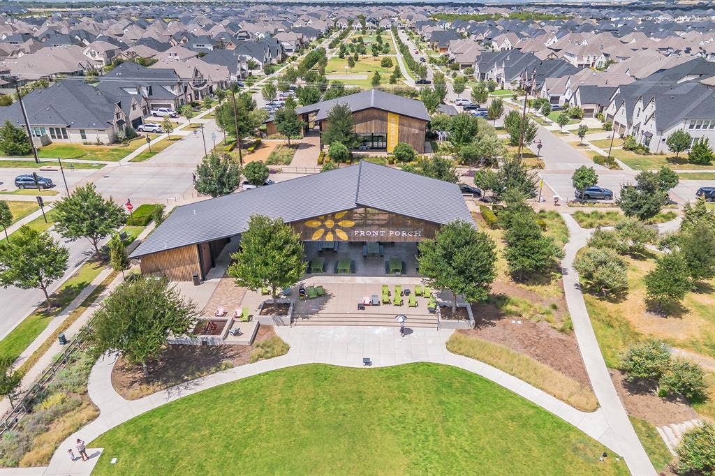8901 Thompson Road, Argyle, TX 76226