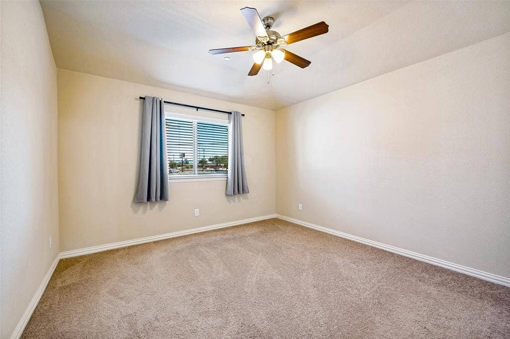 4423 Samarth Street, Irving, TX 75061 4423 Samarth Street, Irving, TX 75061