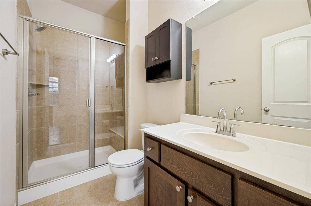 4423 Samarth Street, Irving, TX 75061 4423 Samarth Street, Irving, TX 75061