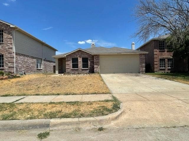 Property photo for 5413 Emmeryville Lane, Fort Worth, TX
