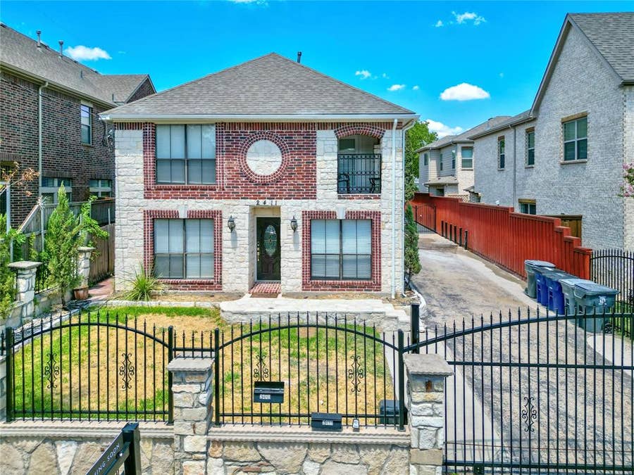 Property photo for 2411 Knight, Dallas, TX