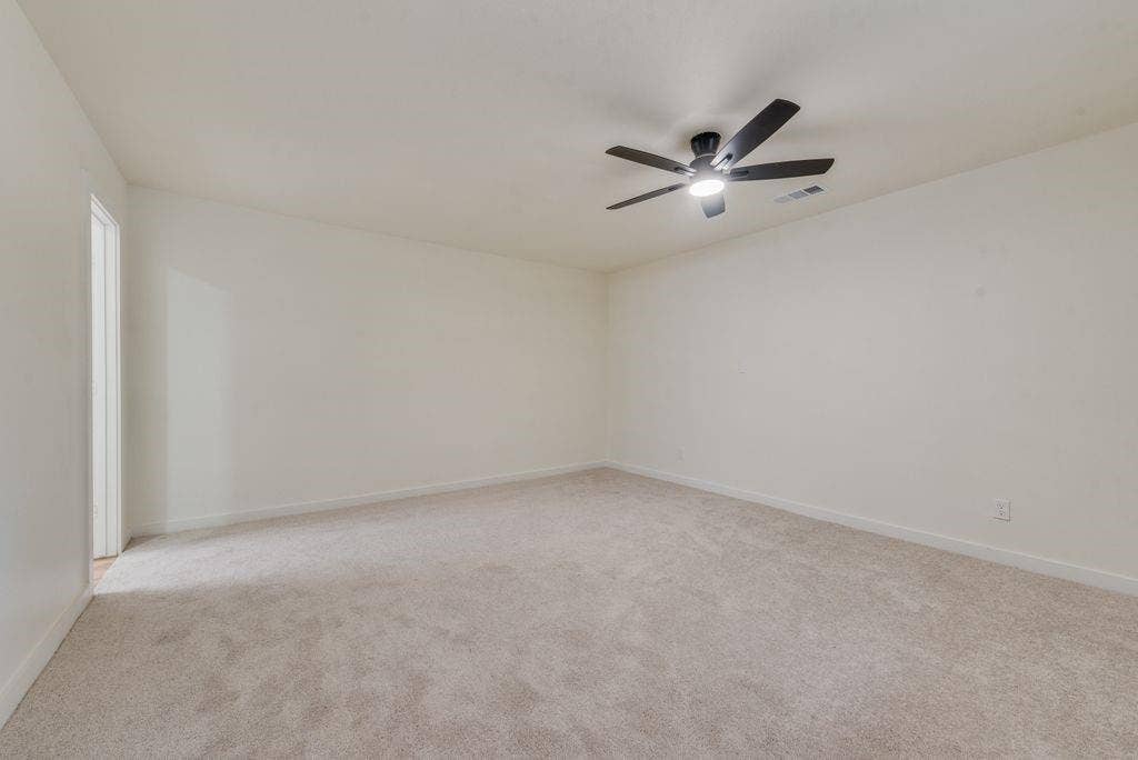 2017 Canterbury Street, Irving, TX 75062