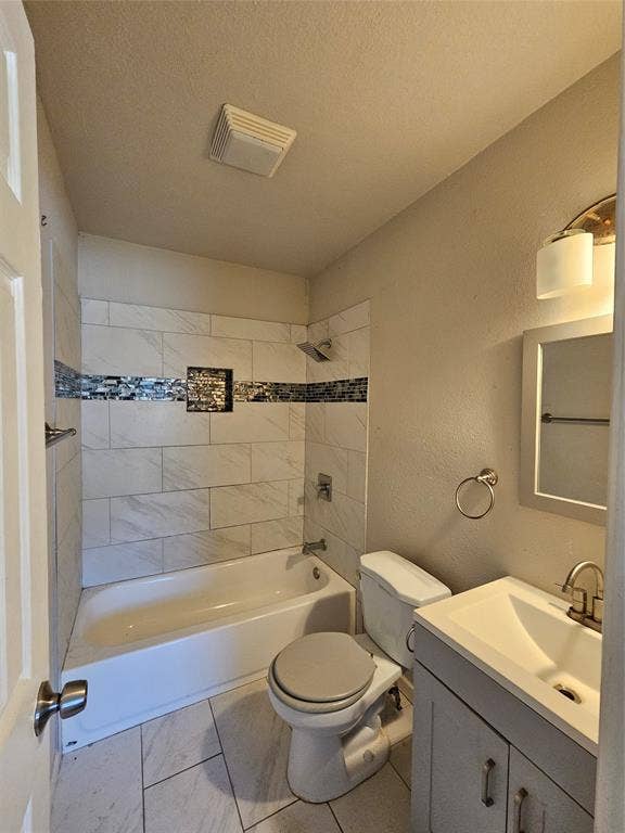 632 Freeman Drive, Garland, TX 75040 632 Freeman Drive, Garland, TX 75040