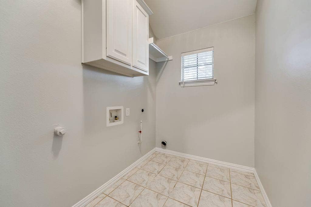 4911 Lakeland Drive, Frisco, TX 75035 4911 Lakeland Drive, Frisco, TX 75035