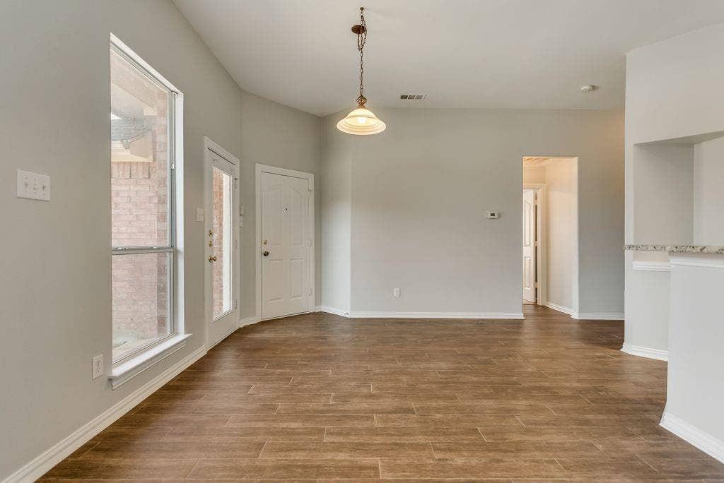 4911 Lakeland Drive, Frisco, TX 75035 4911 Lakeland Drive, Frisco, TX 75035