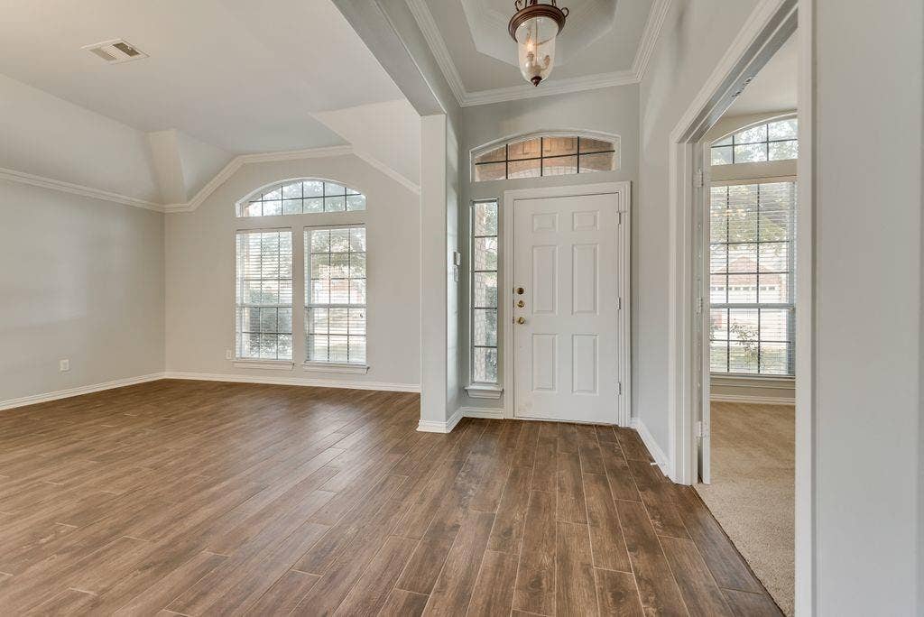 4911 Lakeland Drive, Frisco, TX 75035 4911 Lakeland Drive, Frisco, TX 75035