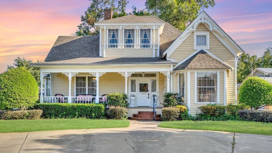 Property photo for 428 College Street, Sulphur Springs, TX