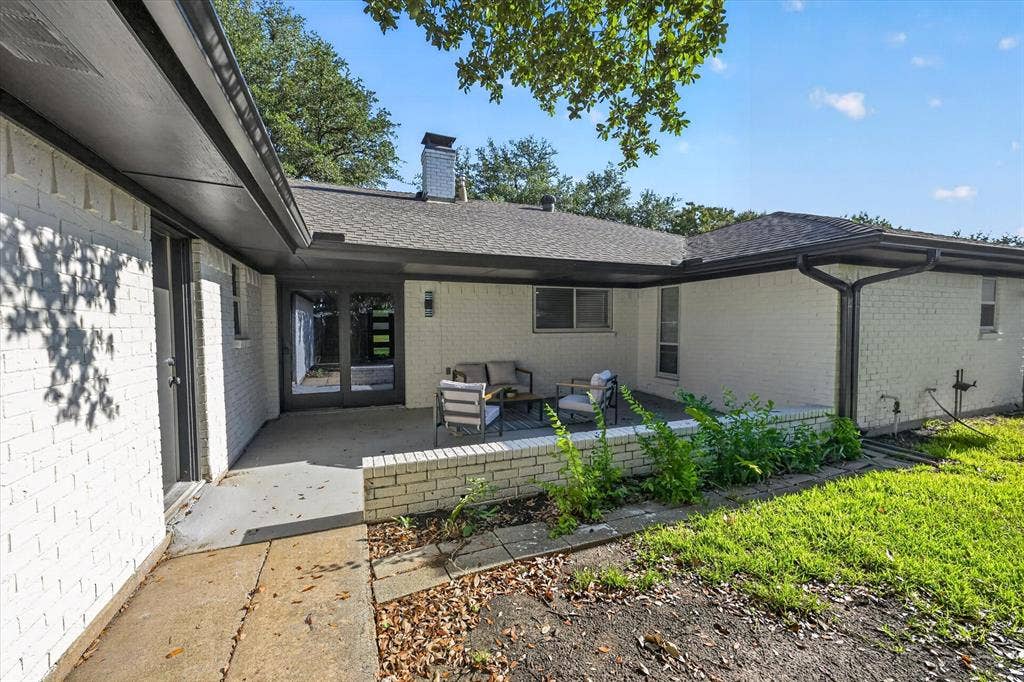 2608 Northcrest Drive, Plano, TX 75075 2608 Northcrest Drive, Plano, TX 75075