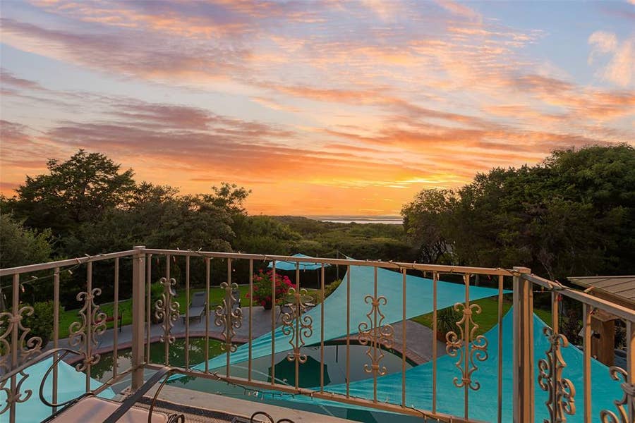 Property photo for 1819 W Belt Line Road, Cedar Hill, TX
