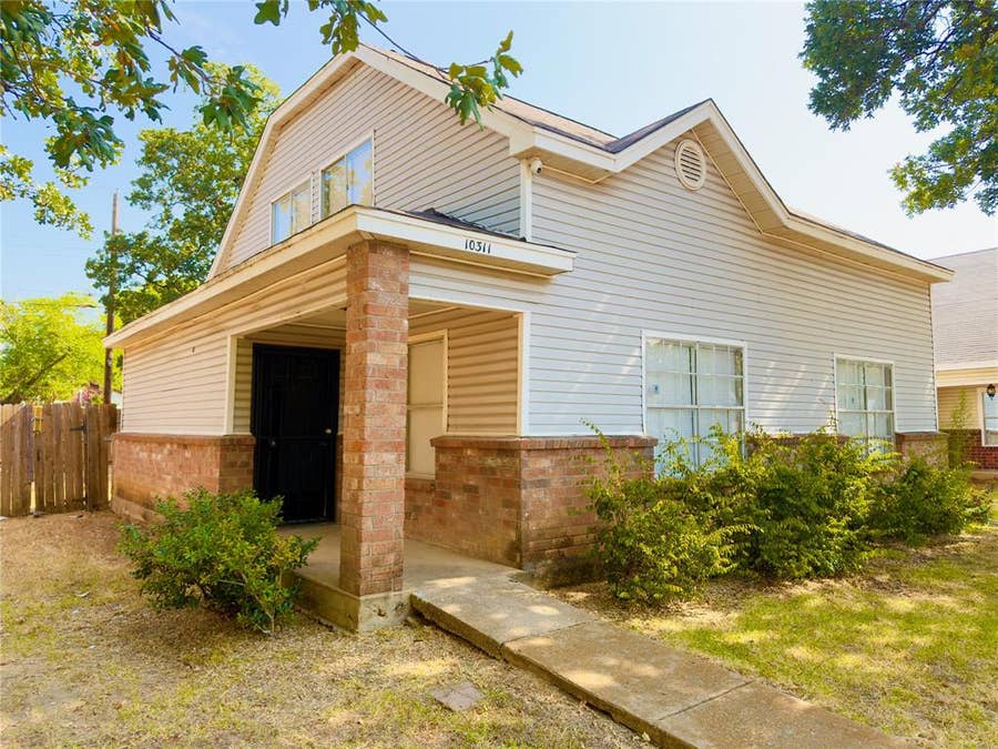 Property photo for 10311 Budtime Lane, Dallas, TX