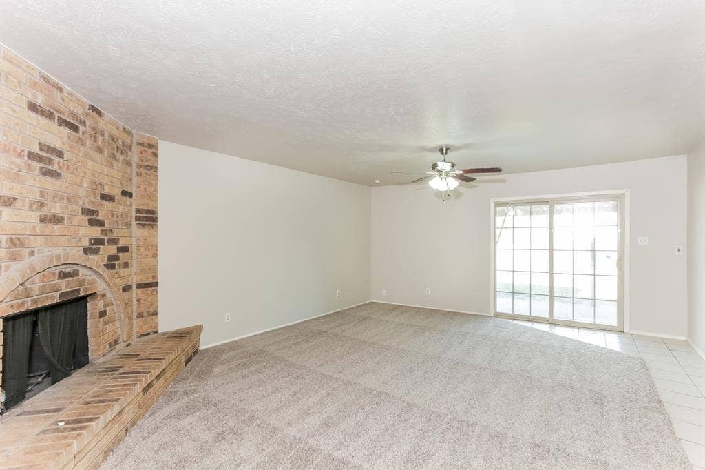 1206 California Trail, Grand Prairie, TX 75052 1206 California Trail, Grand Prairie, TX 75052