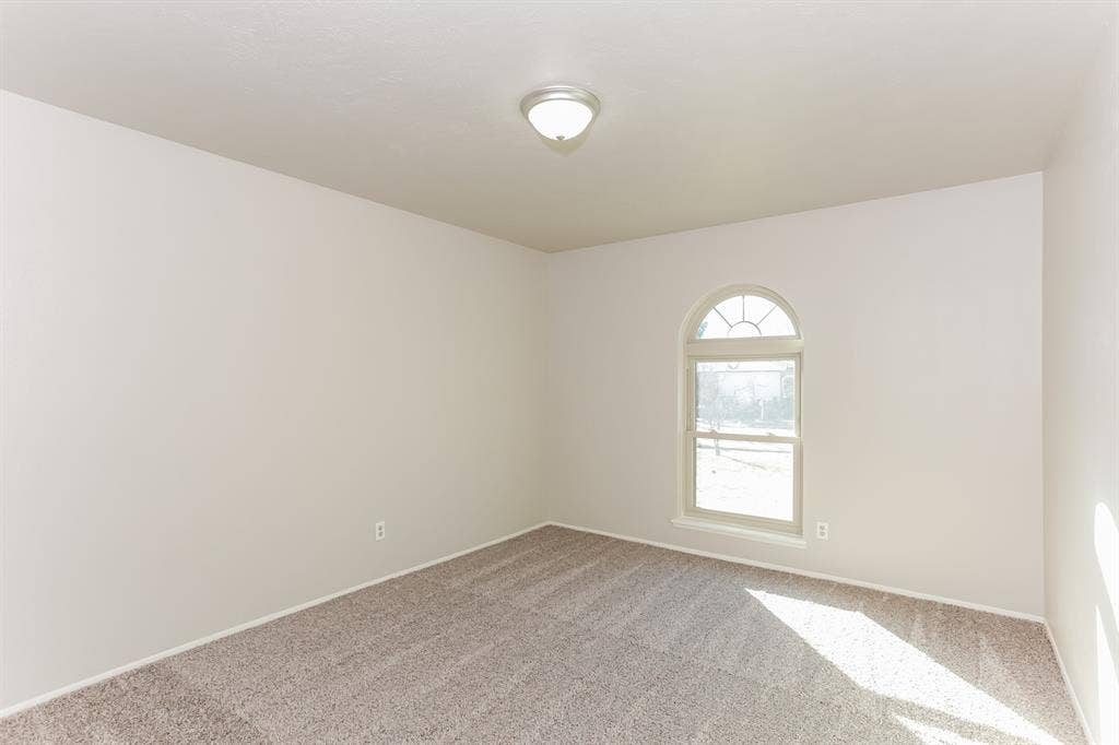 1206 California Trail, Grand Prairie, TX 75052 1206 California Trail, Grand Prairie, TX 75052